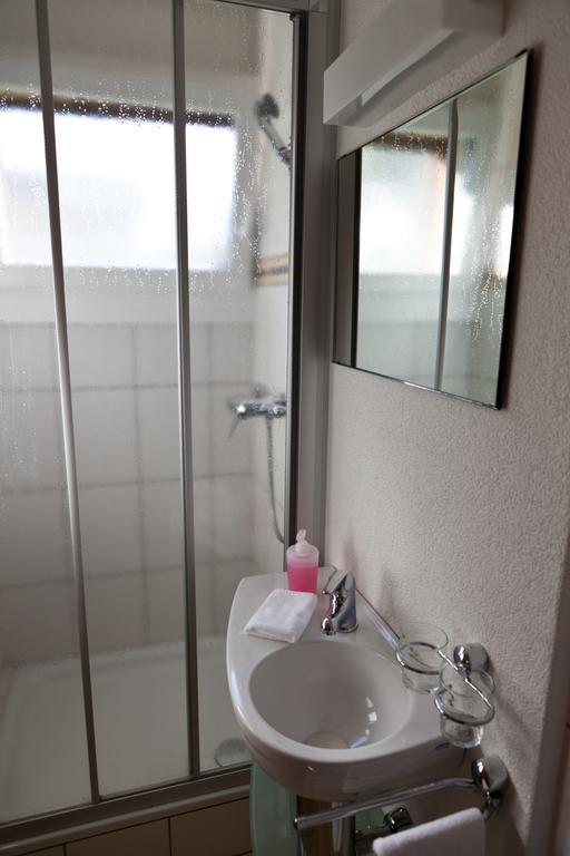 Hotel Garni Simplon Brigerbad Habitación foto